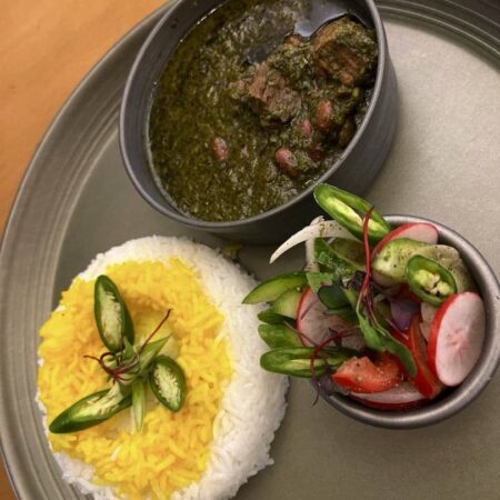 چلو قورمه سبزی